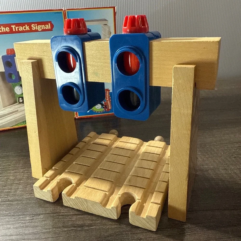 Thomas & Friends Over the Track Signal Wood Good Wooden Railway with Box